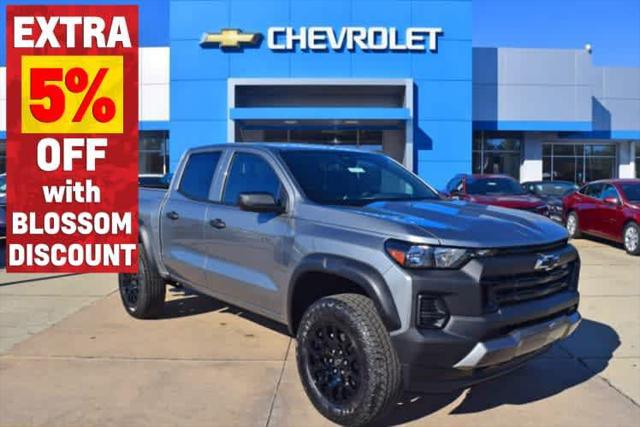 new 2024 Chevrolet Colorado car, priced at $40,200