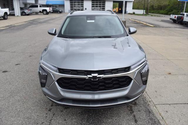 new 2025 Chevrolet Trax car, priced at $26,010