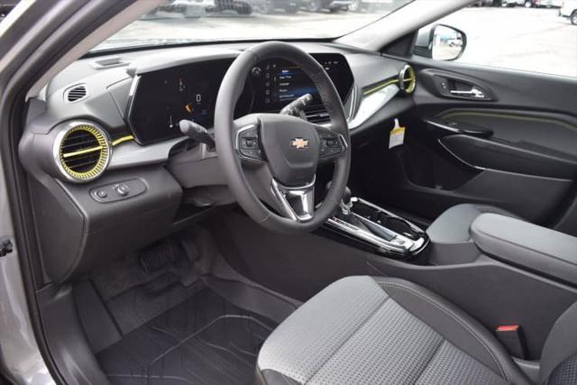 new 2025 Chevrolet Trax car, priced at $26,010