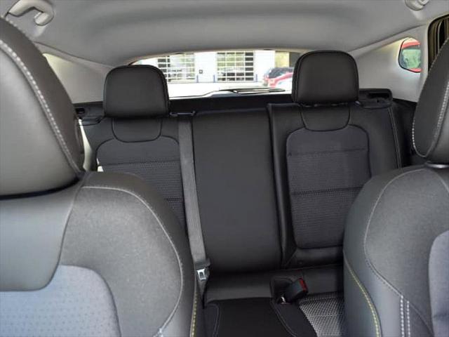 new 2025 Chevrolet Trax car, priced at $25,910