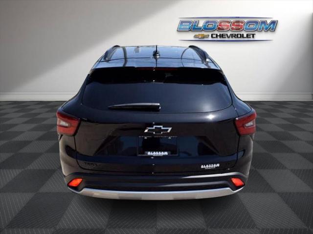 new 2025 Chevrolet Trax car, priced at $25,910