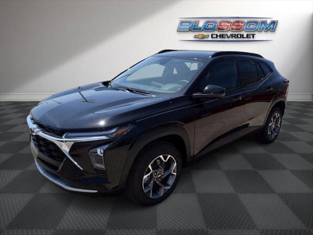 new 2025 Chevrolet Trax car, priced at $25,910