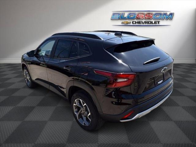new 2025 Chevrolet Trax car, priced at $25,910
