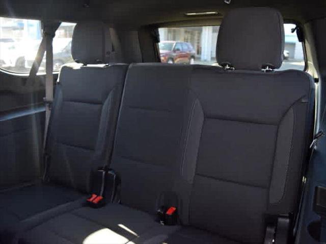 new 2025 Chevrolet Suburban car, priced at $69,115