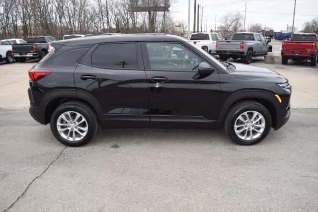 new 2025 Chevrolet TrailBlazer car, priced at $26,285