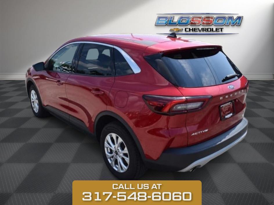 used 2023 Ford Escape car, priced at $21,324