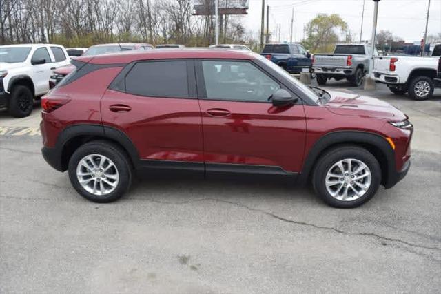 new 2025 Chevrolet TrailBlazer car, priced at $26,255