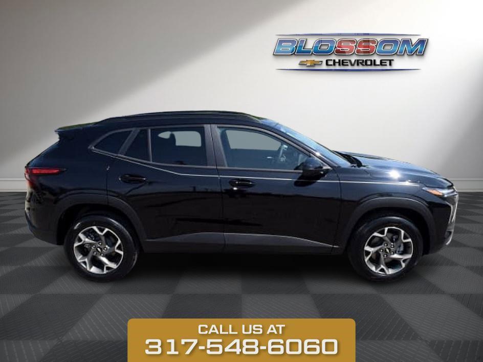 new 2025 Chevrolet Trax car, priced at $26,000