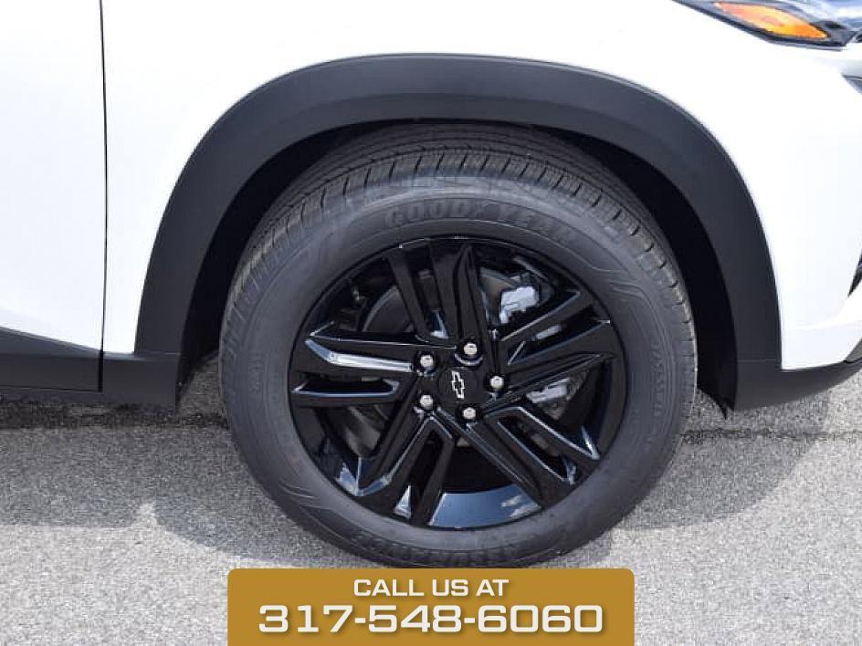 new 2025 Chevrolet Trax car, priced at $26,160