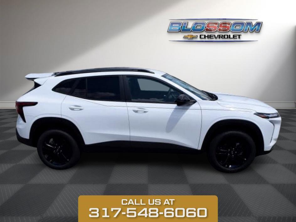new 2025 Chevrolet Trax car, priced at $26,160