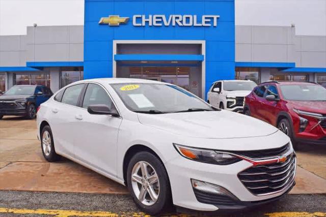 used 2021 Chevrolet Malibu car, priced at $18,875