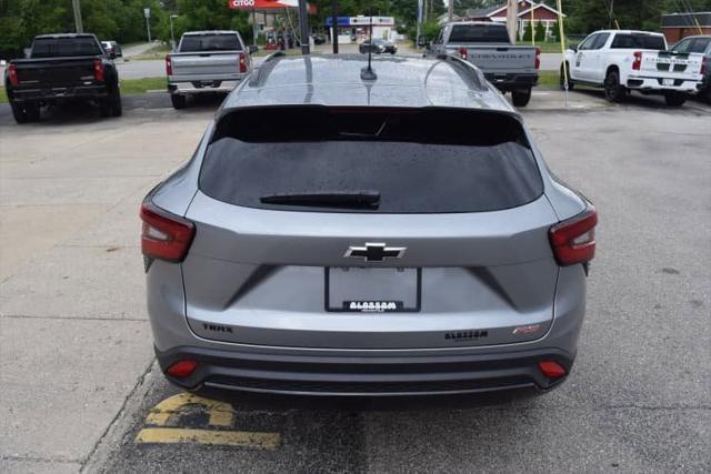 new 2025 Chevrolet Trax car, priced at $27,850