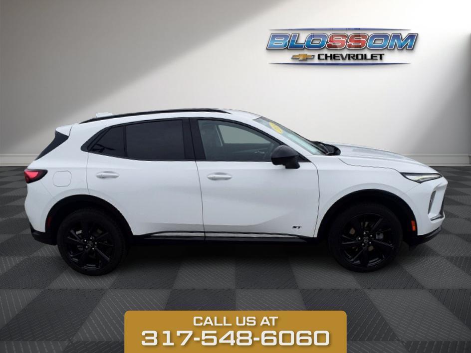 used 2024 Buick Envision car, priced at $30,917