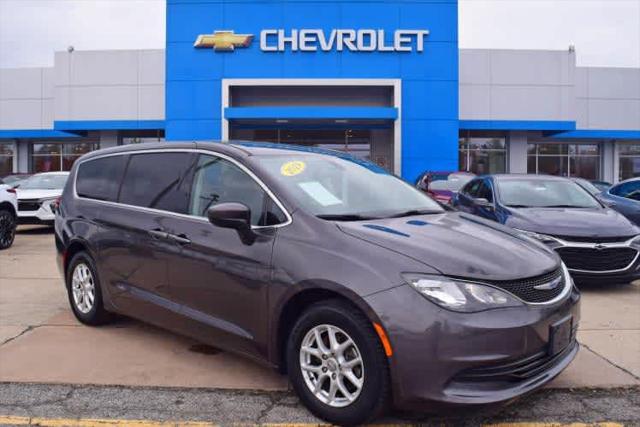 used 2019 Chrysler Pacifica car, priced at $14,994