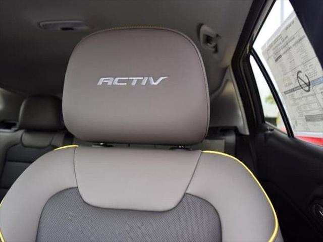 new 2025 Chevrolet Trax car, priced at $26,940