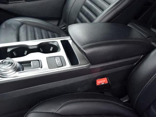 used 2024 Ford Edge car, priced at $28,405
