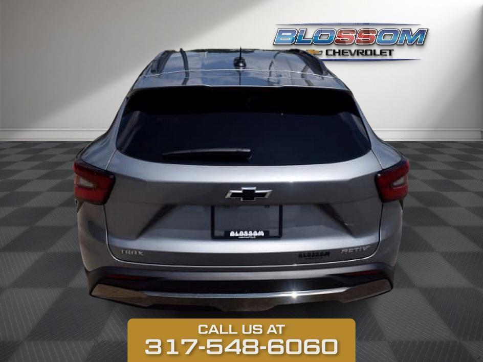 new 2025 Chevrolet Trax car, priced at $27,850