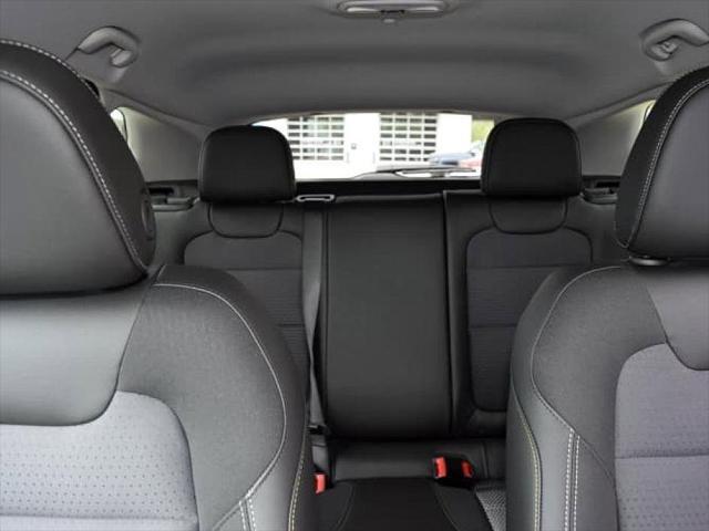 new 2025 Chevrolet Trax car, priced at $26,010