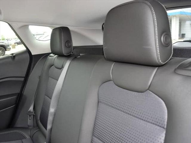 new 2025 Chevrolet Trax car, priced at $26,010