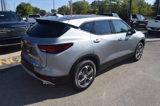 new 2025 Chevrolet Blazer car, priced at $34,956