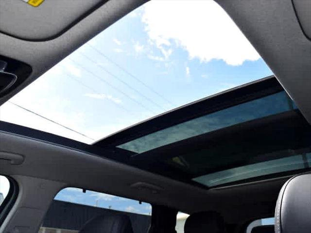 used 2023 Hyundai Santa Fe car, priced at $26,552