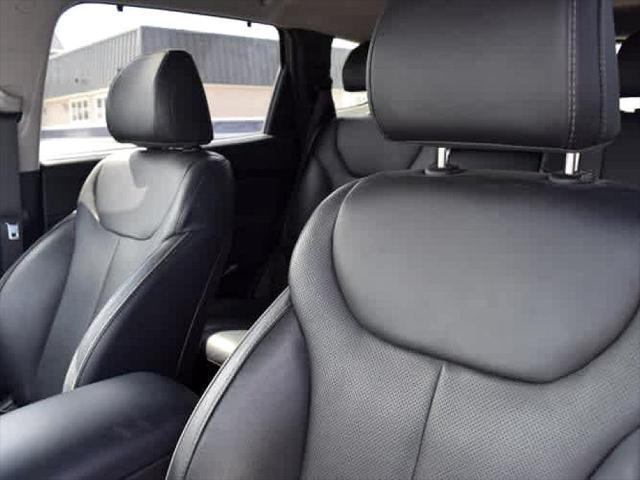 used 2023 Hyundai Santa Fe car, priced at $26,552