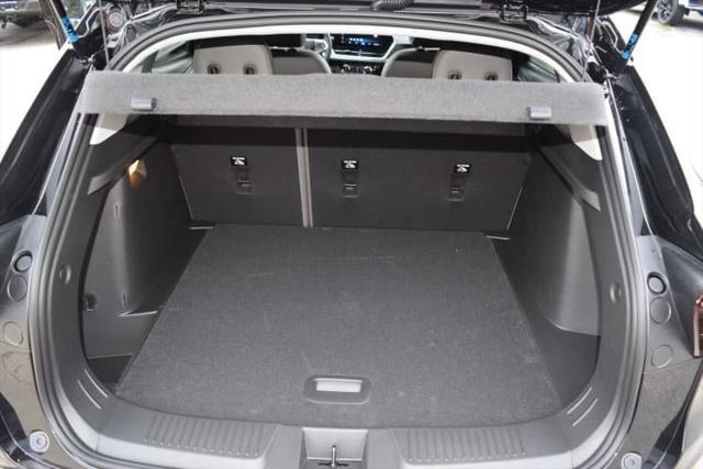 new 2025 Chevrolet Trax car, priced at $27,850