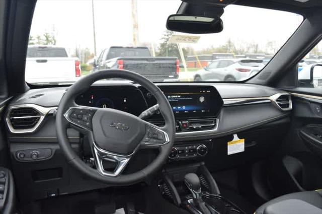 new 2025 Chevrolet TrailBlazer car, priced at $32,330