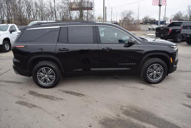 new 2025 Chevrolet Traverse car, priced at $41,995