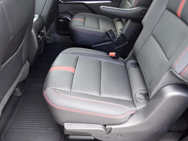 used 2024 Chevrolet Traverse car, priced at $53,874