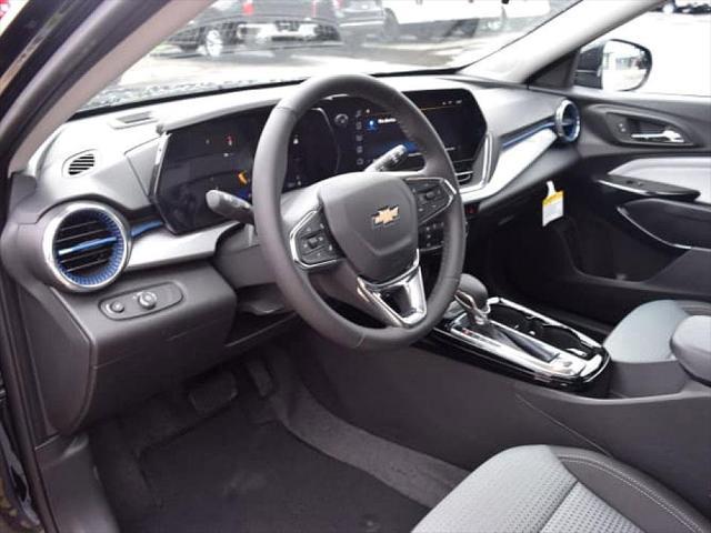 new 2025 Chevrolet Trax car, priced at $26,280