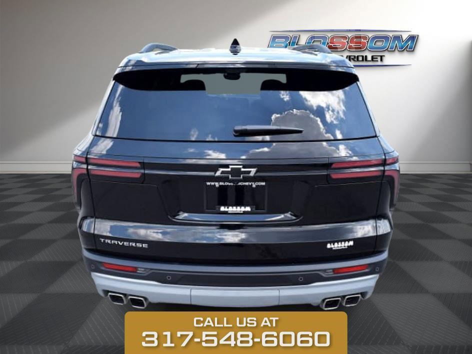 new 2026 Chevrolet Traverse car, priced at $44,640