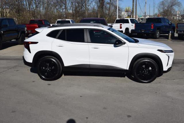 new 2025 Chevrolet Trax car, priced at $26,190