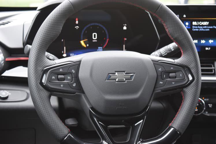 new 2025 Chevrolet Trax car, priced at $26,489