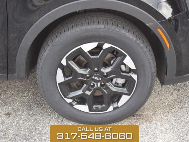 used 2024 Kia Sorento car, priced at $32,995