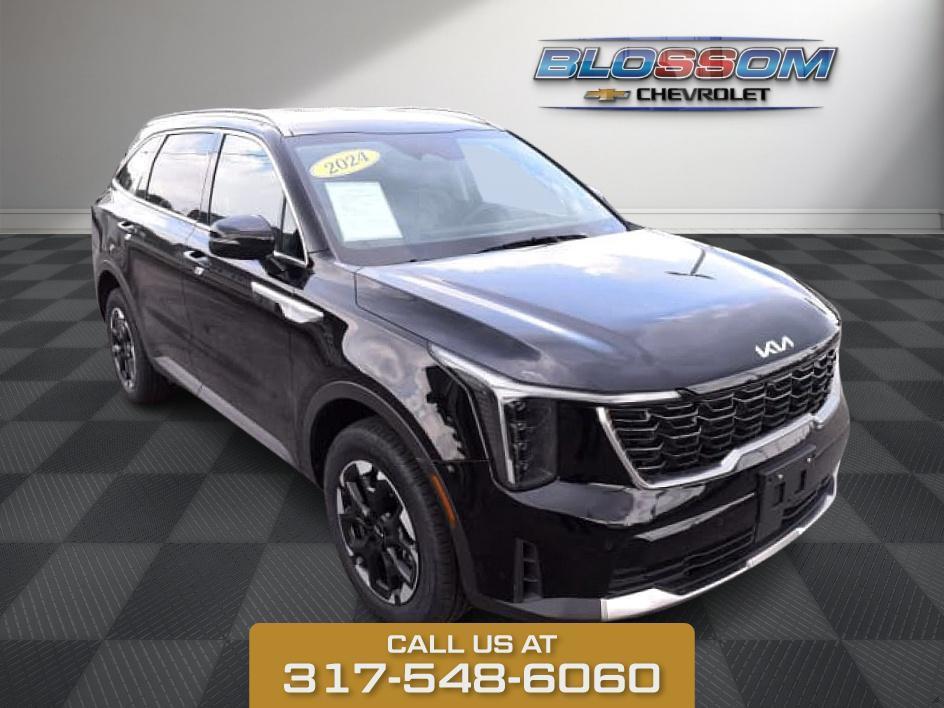 used 2024 Kia Sorento car, priced at $28,918