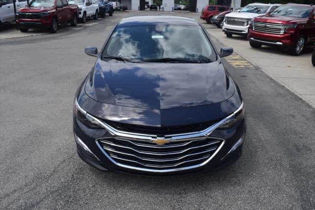 new 2025 Chevrolet Malibu car, priced at $27,690