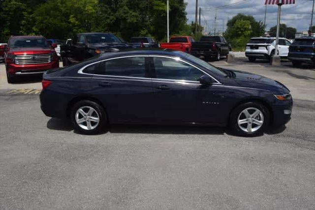 new 2025 Chevrolet Malibu car, priced at $27,690