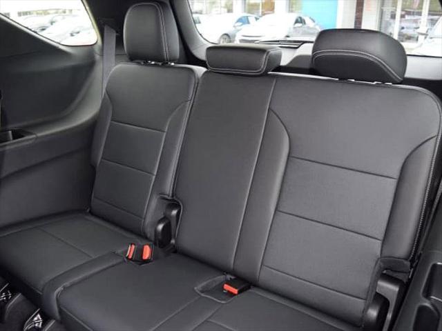 new 2025 Chevrolet Traverse car, priced at $46,230