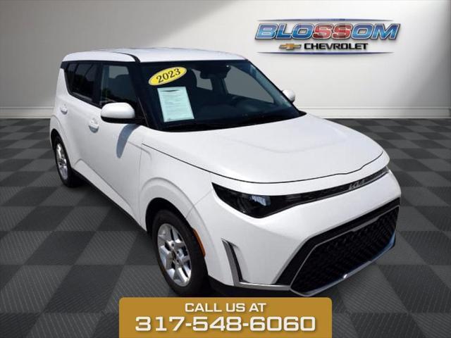 used 2023 Kia Soul car, priced at $18,098