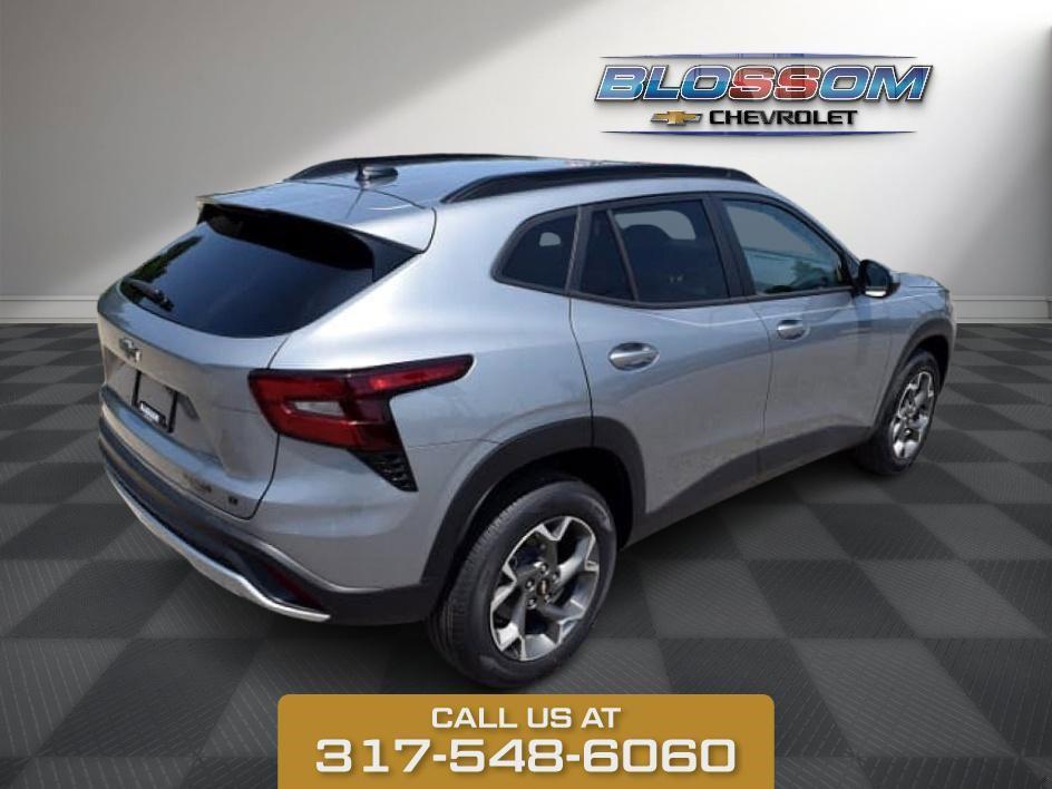 new 2025 Chevrolet Trax car, priced at $26,025