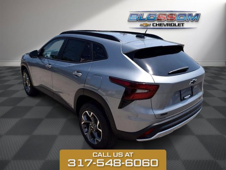 new 2025 Chevrolet Trax car, priced at $26,025