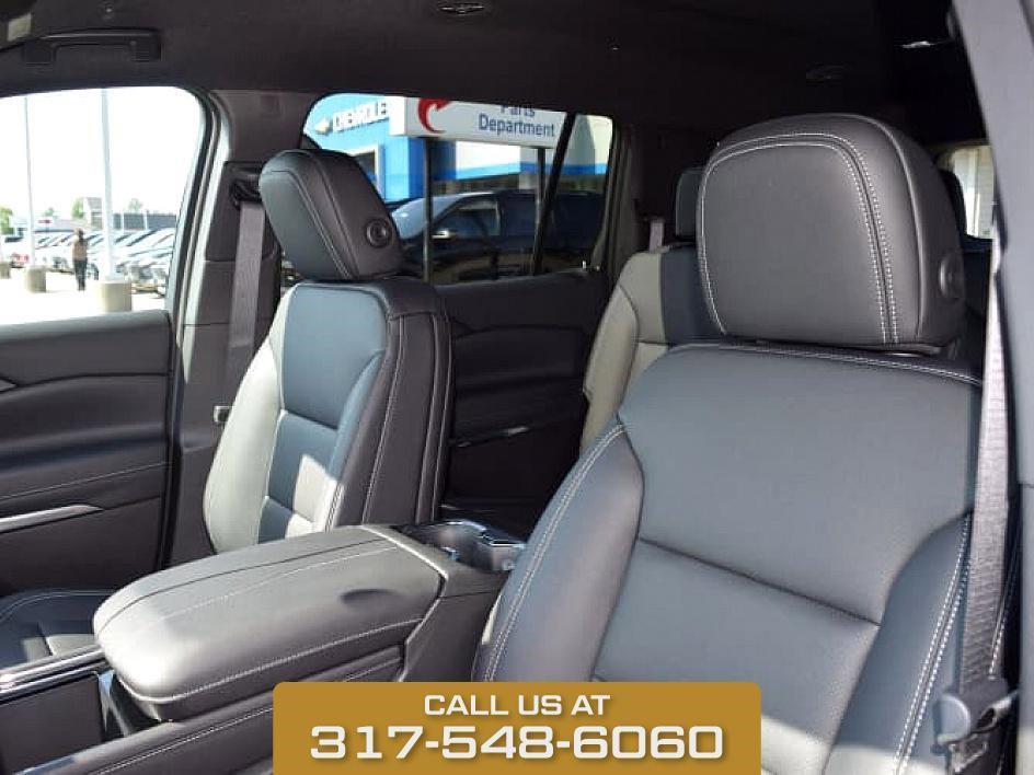new 2026 Chevrolet Traverse car, priced at $48,165