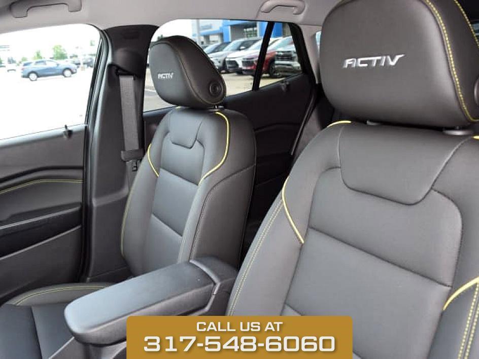 new 2025 Chevrolet Trax car, priced at $26,160