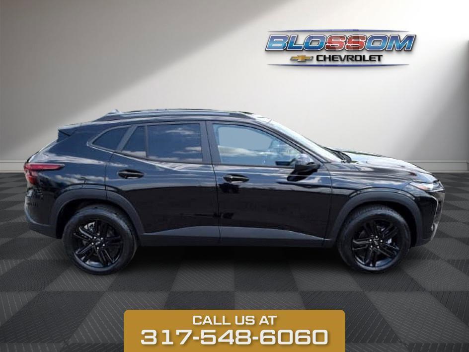 new 2025 Chevrolet Trax car, priced at $26,160