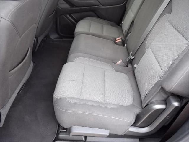 used 2023 Chevrolet Traverse car, priced at $28,338