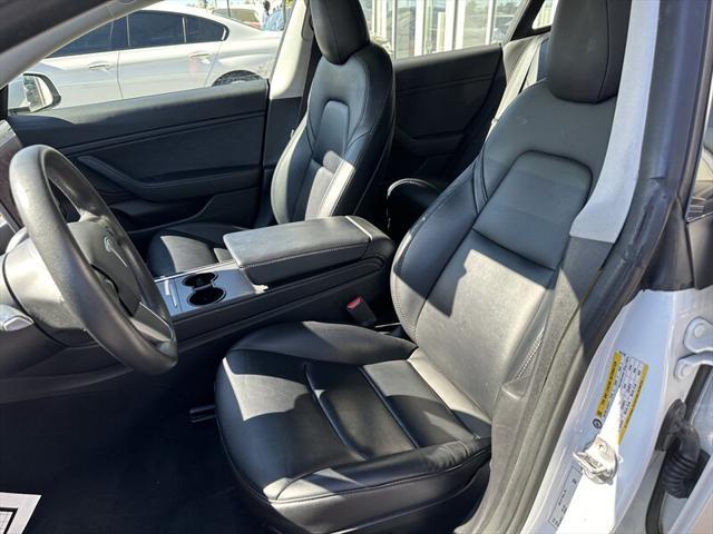 used 2018 Tesla Model 3 car