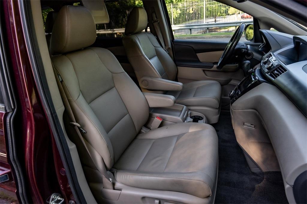 used 2015 Honda Odyssey car, priced at $16,977