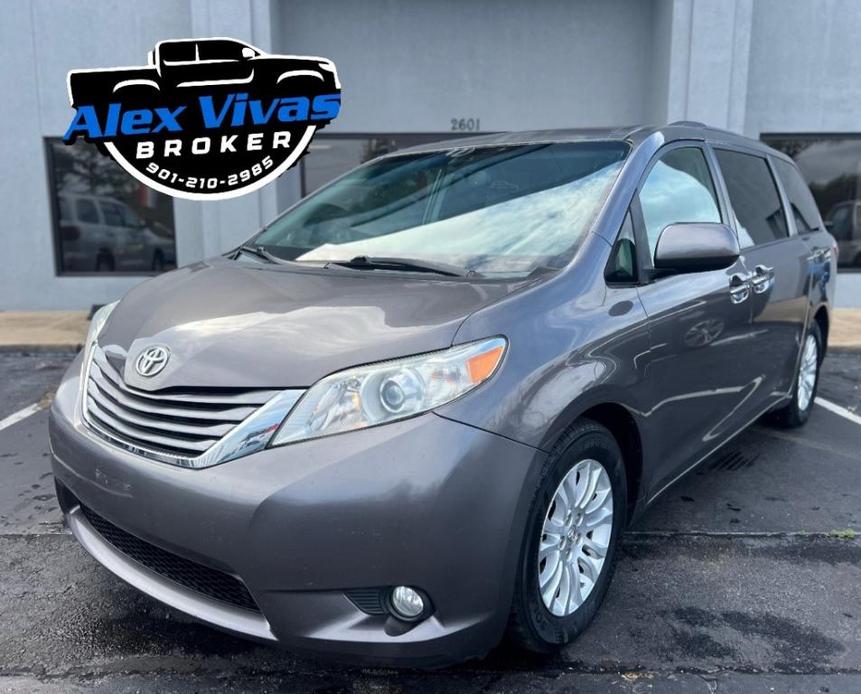 used 2016 Toyota Sienna car, priced at $22,900