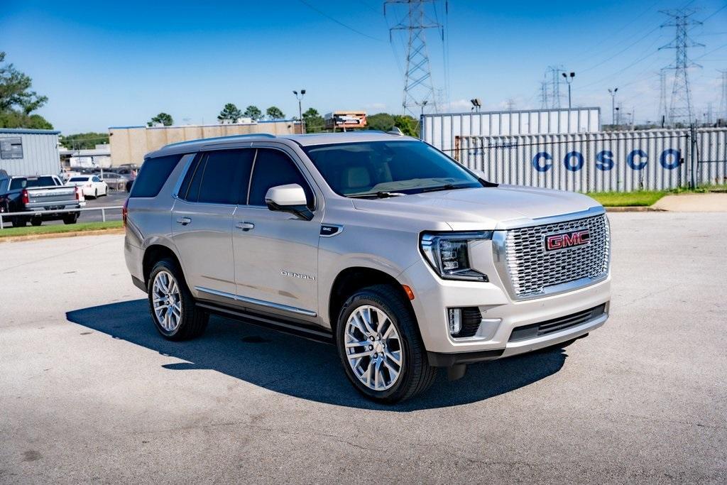 used 2021 GMC Yukon car, priced at $48,794